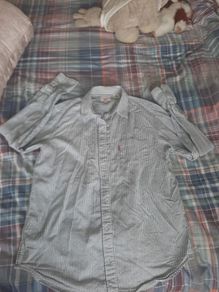 women's levis shirt