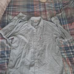 women's levis shirt