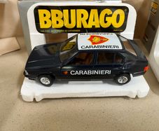Alfa Romeo 33 Carabinieri 1/24 Rare Burago
