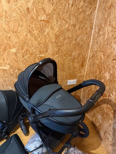 EGG 2 Travel Buggy Travel System