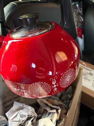 Kettle and coffee pot