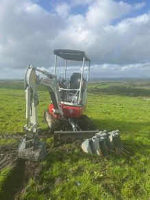 Takeuchi TB217 1.7T digger