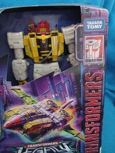 Transformers Legacy G2 Universe Jhiaxus