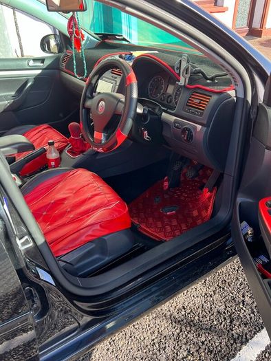 Golf mk 5 comfort line low mileage