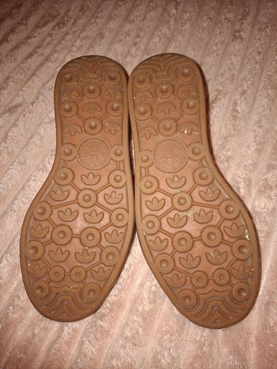 Adidas Runners - Size 5