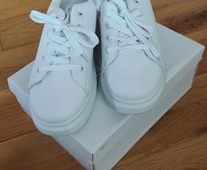 NY Sneakers