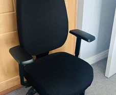 HM280 | Ergonomic Office Chair For Back Pain