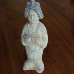 Chinese figurine