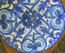 Ceramic wall plate