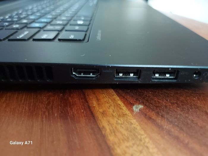 Dell Latitude 3460, Intel Core i3-5005U CPU, 2.0GHz, 8GB Ram, 300GB HDD, windows 10 Pro, Microsoft Edge, Chrome