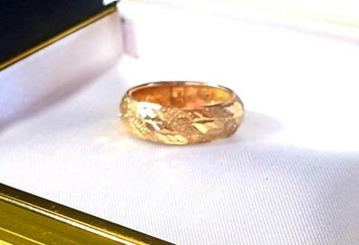 Vintage Hallmarked 9ct Gold Wedding Ring