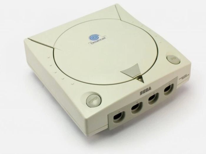 Looking for faulty dreamcast and saturn consoles