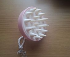Scalp massager