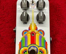 Seamoon Skye Machine bass stereo chorus