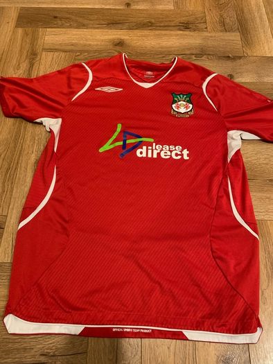 Wrexham Football Shirt 2008/2009 Medium