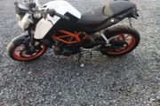 Ktm 390 Duke Breaking  Only