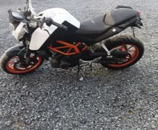 Ktm 390 Duke Breaking  Only