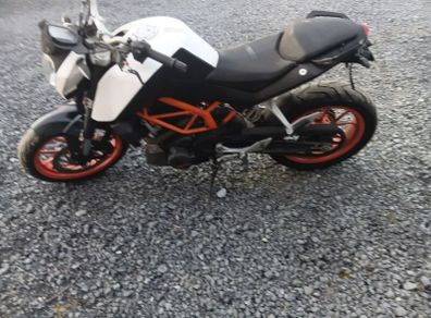 Ktm 390 Duke Breaking  Only