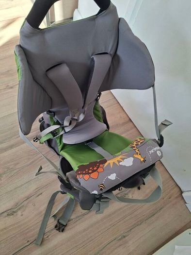 LittleLife Child Carrier and Sunshade