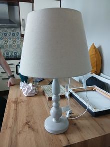 Table lamp