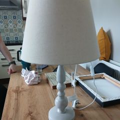 Table lamp