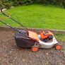 Self propelled petrol lawnmower Image 2