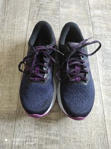 ASICS ladies running shoes size 7