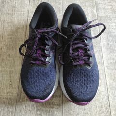 ASICS ladies running shoes size 7