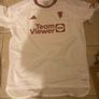 Manchester United jerseys free postage Image 2