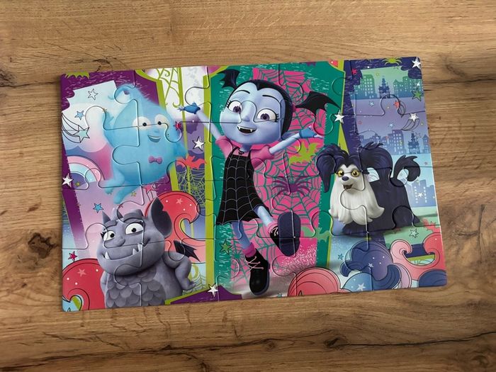 Vampirina 4 Jigsaws