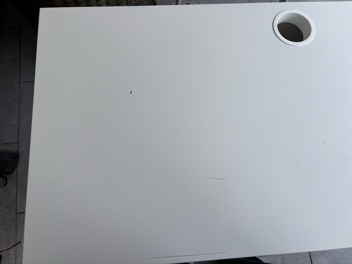 Ikea Micke desk