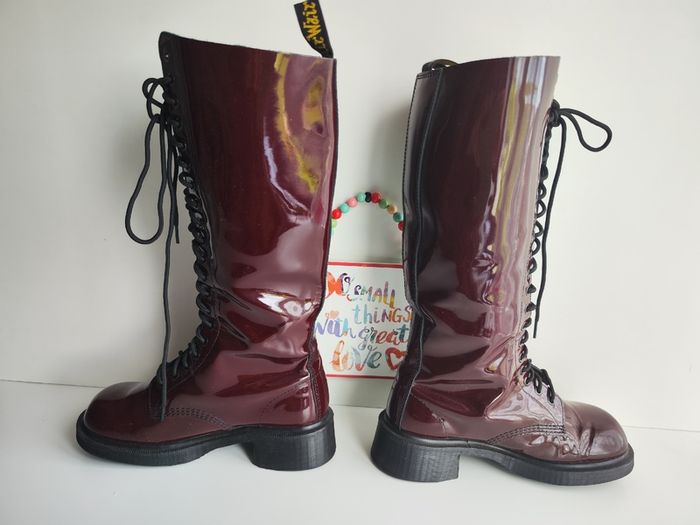 Dr Martens 1420 20 eye patent red burgundy knee high boots England UK7 EU41 US9