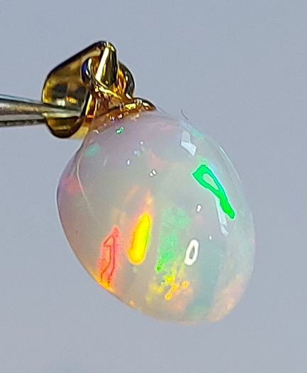 Ethiopian Fire Opal Pendant 2.93ct on Goldplated S925 Silver
