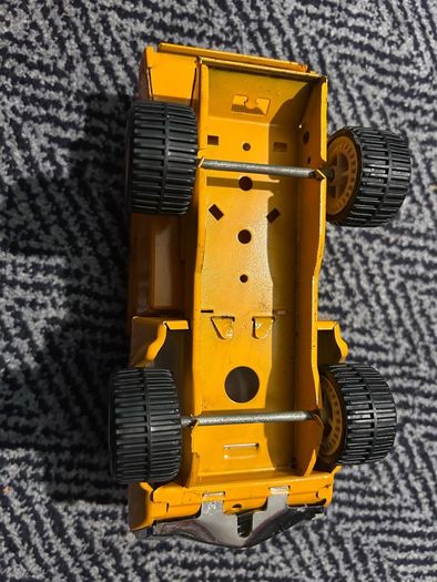 Tonka tipping lorry