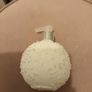 Christmas Snowy liquid soap Image 2