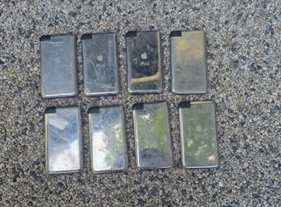 8 x iPod Touch 1st Gen (Free Post)