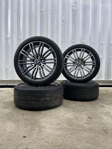 Genuine BMW Style 664M 19" Alloy Wheels