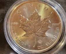 canada maple leaf