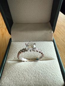 Platinum Moissanite Diamond Honeycomb design ring