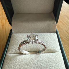 Platinum Moissanite Diamond Honeycomb design ring