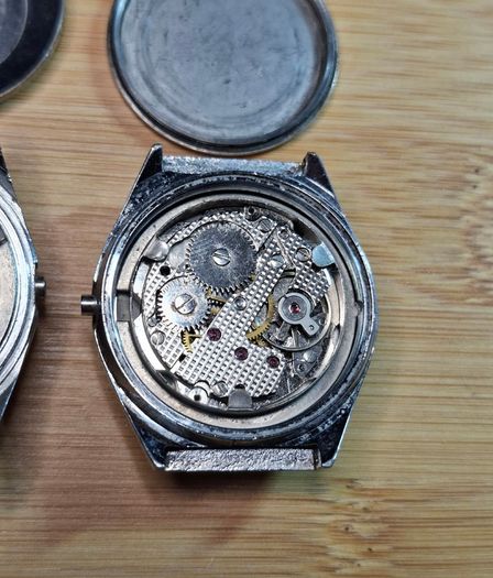 Two Vintage Mechanical Watches Spares or repair