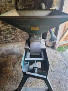 Barley roller/crusher