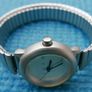 Vintage GUESS Ladies Quartz Watch  - New Battery Image 6