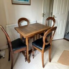 Extendable Dining Table (with\without chairs)
