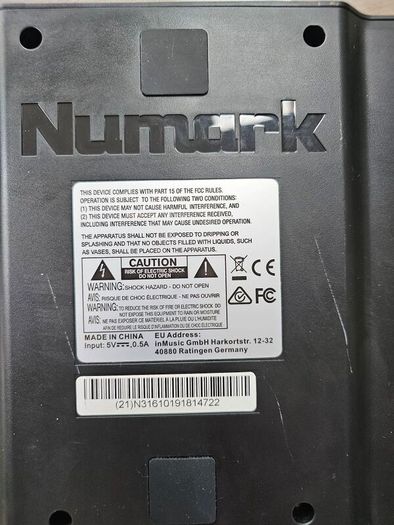 Numark Mixtrack Platinum DJ Controller Serato