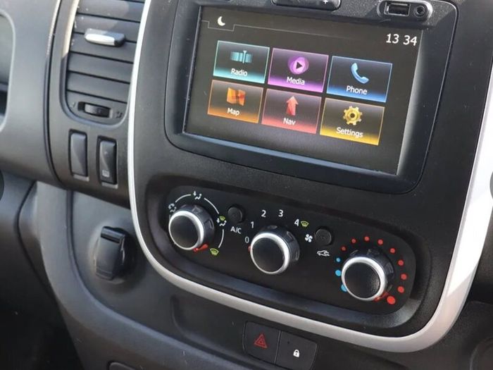 Renault Trafic 2020 LWB Automatic