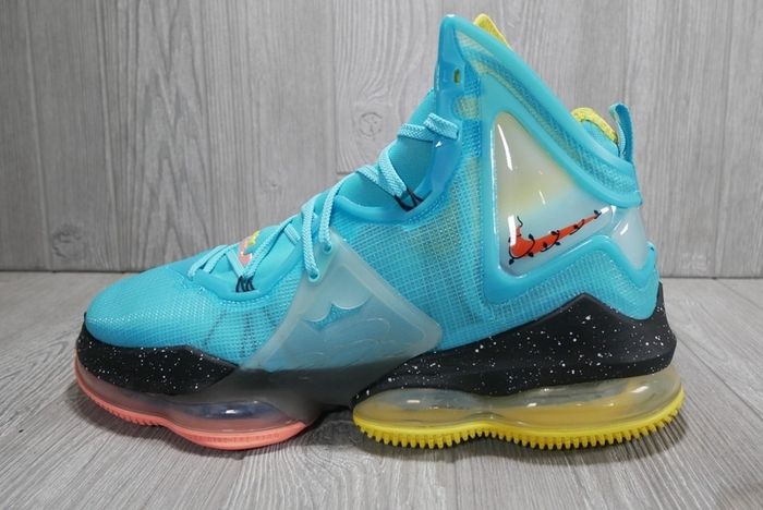 Nike LeBron 19 XIX Christmas Blue Aqua Basketball