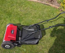 Rotary lawnmower