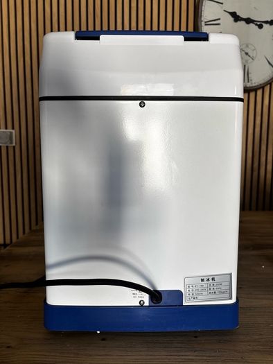 Ice Shaver for slushies or cocktails