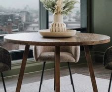Round Dining table